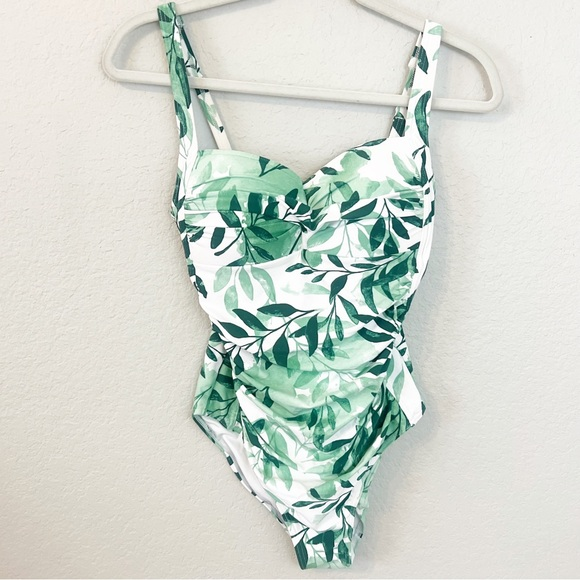 Niptuck‎ One Piece Leaf Pattern Multi fit Cup Swimsuit - Picture 1 of 5